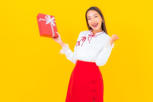 揭秘香港六合彩鸡特码的神秘魅力：中奖秘诀大公开